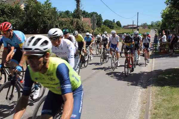 Photo 3 — cyclisme — Larnaud — 2026